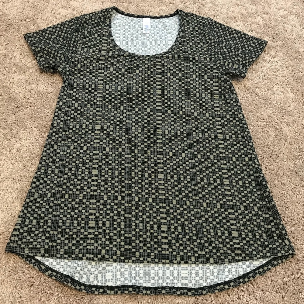 Lularoe Classic T ❤️